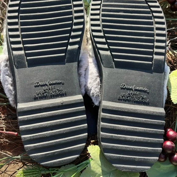 Womens size Large Dearfoam knitted and lined slippers Excellent Condition - Picture 6 of 6